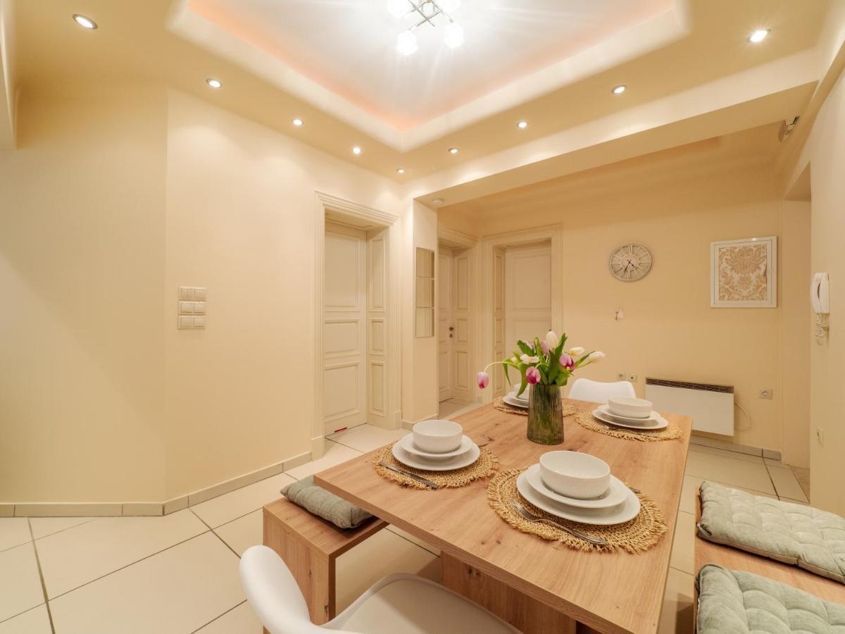 Aura Elegant Apartment Near Garitsa Bay Análipsis Exterior photo