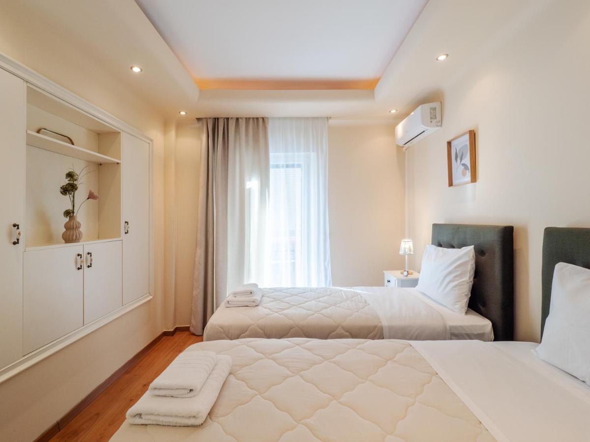 Aura Elegant Apartment Near Garitsa Bay Análipsis Exterior photo